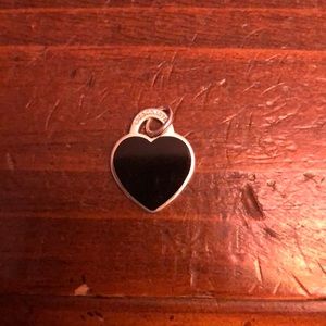 BRAND NEW Tiffany&Co. black heart necklace pendant